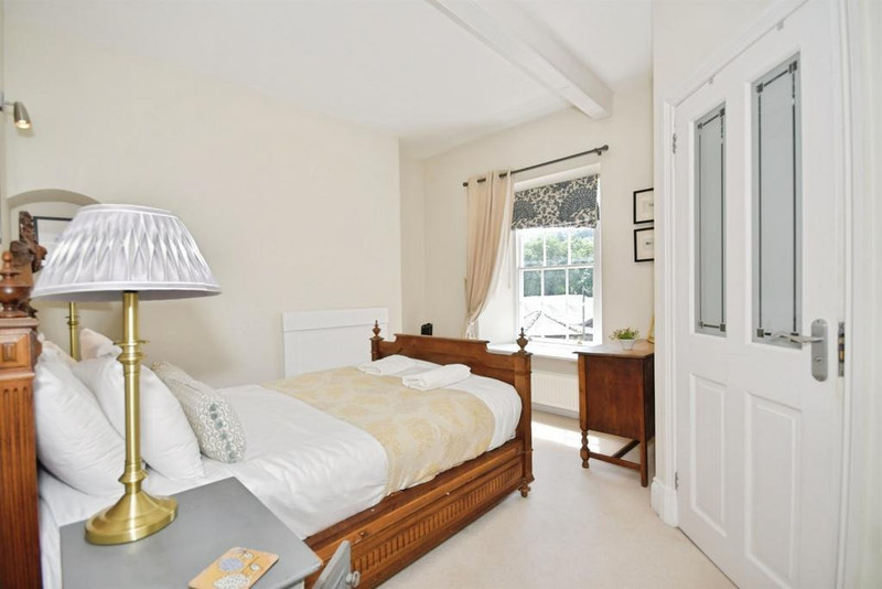 Serviced 2-Bed Apartment, Bakewell, DE45, photograph 8