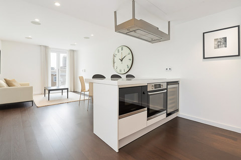 Spacious 2-Bed Apartment, Gatliff Road, Chelsea, SW1W, photograph 1
