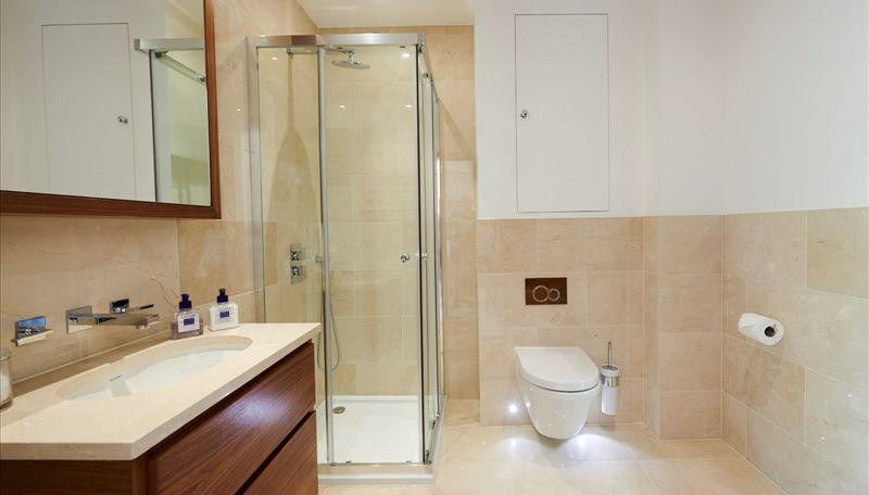 2-Bed Apartment, Kensington Gardens Square, W2, photograph 3