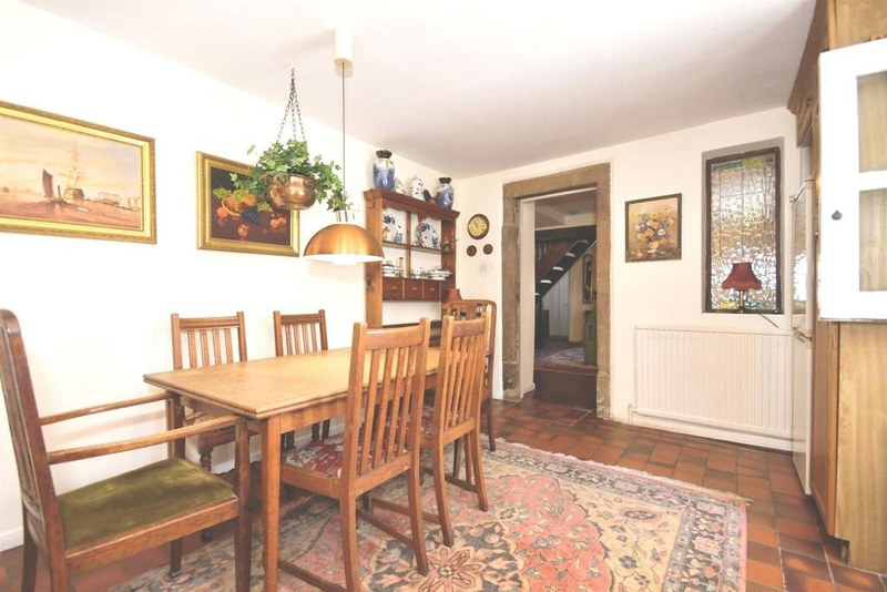 Serviced 2-Bed Apartment, Matlock, DE4, photograph 7