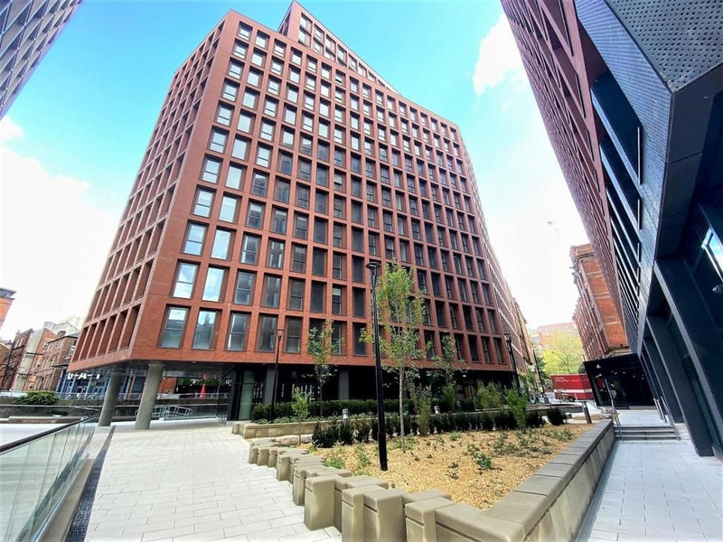 Luxury 1-Bed Apartment, City Centre, M1, photograph 6