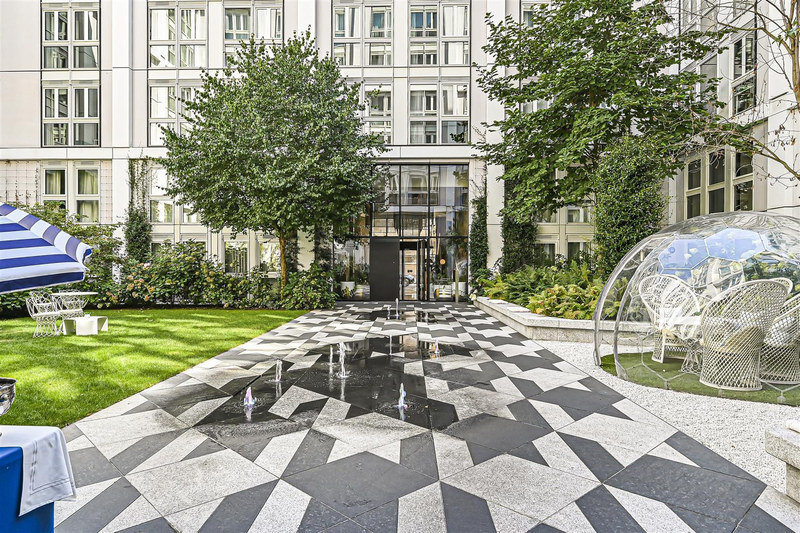 Stylish 1-Bed Apartment, Holborn, WC2A, photograph 6