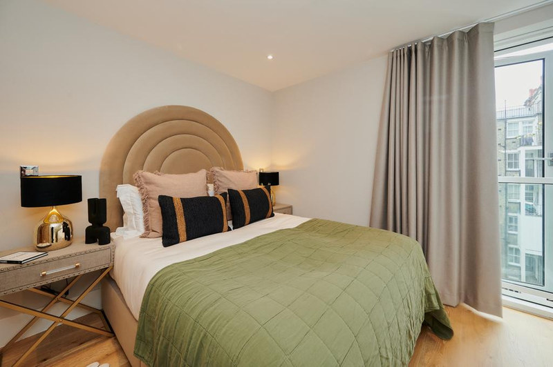 2-Bed Apartment, Baker Street, NW1, photograph 4