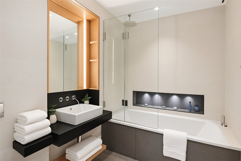 Luxury 2-Bed Apartment, Paddington Basin, W2, photograph 4