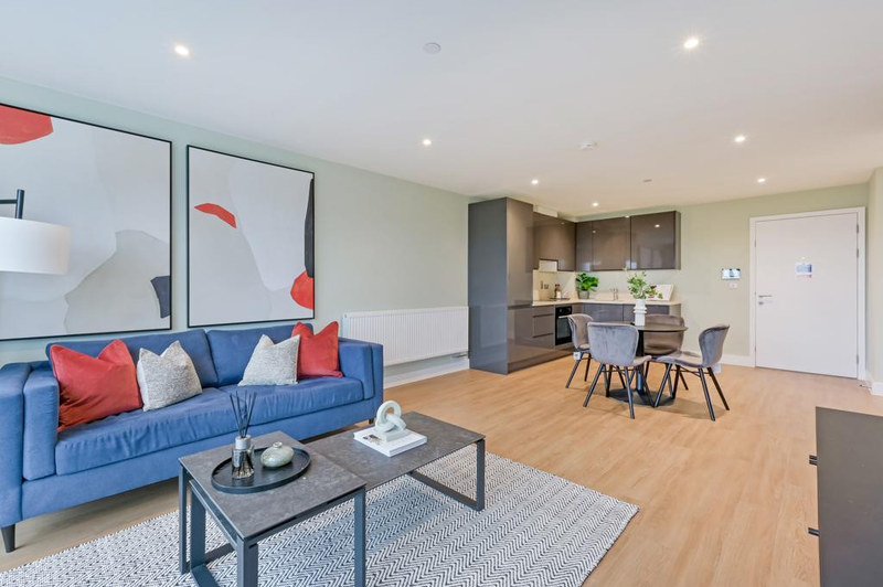 1-Bed Apartment, North Row, MK9, photograph 3