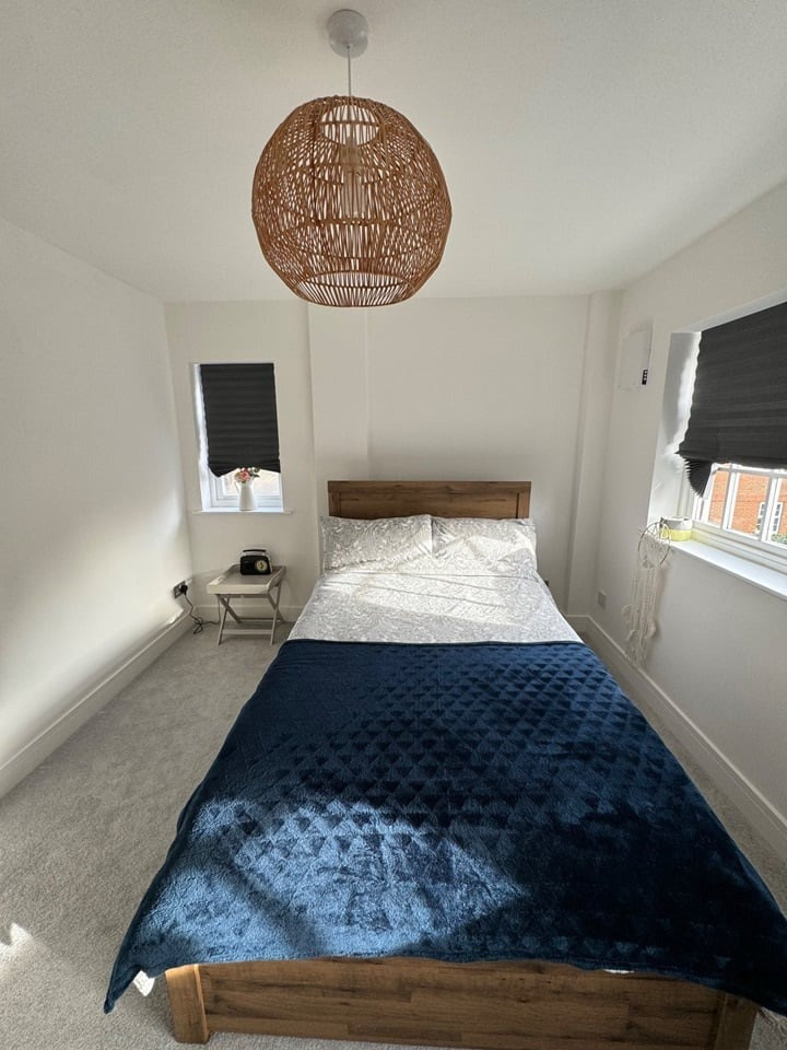Serviced 1-Bed Apartment, Northampton, NN1, photograph 6