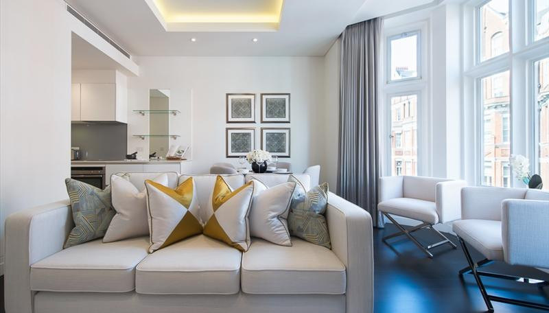 2-Bed Apartment, Green Street, W1K, photograph 2