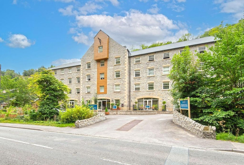 Serviced 1-Bed Apartment, Hope Valley, S32, photograph 7