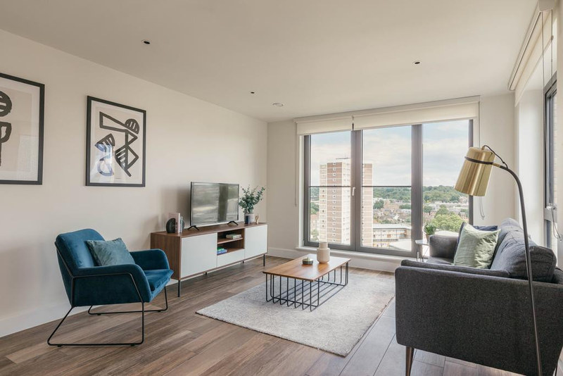 2-Bed Apartment, Mallow Walk, SE8, photograph 3