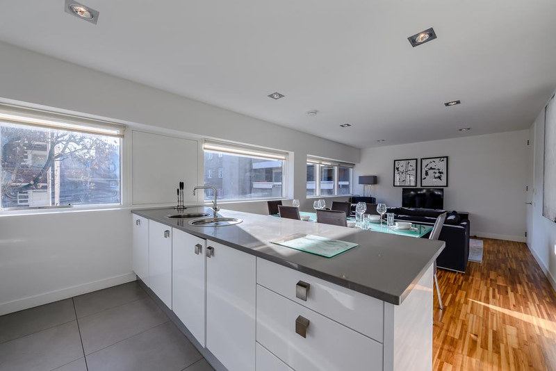 2-Bed Apartment, Fulham Road, SW3, photograph 4