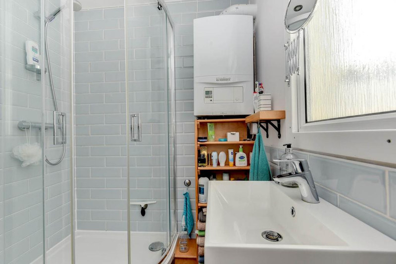 1-Bed Apartment, New Church Road, Hove, BN3, photograph 4