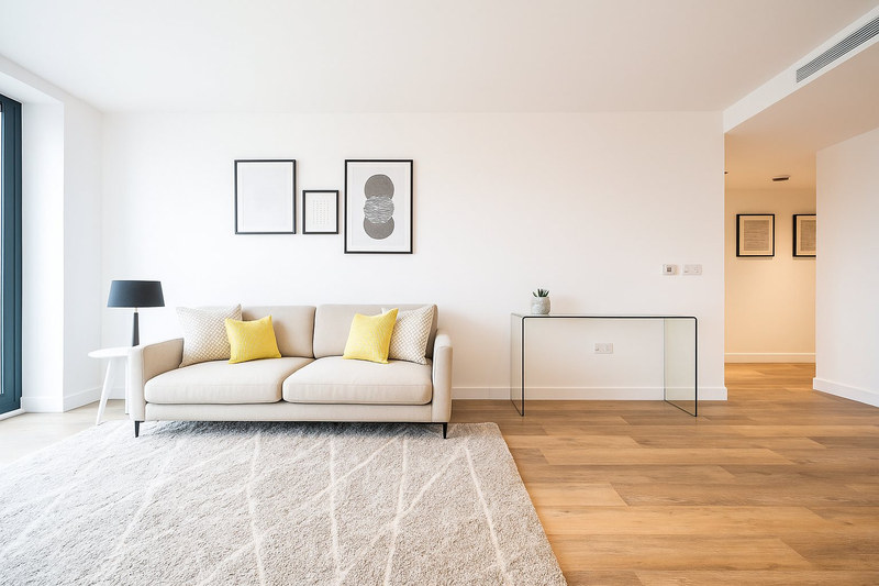 1-Bed Apartment, Three Colts Lane, E2, photograph 1