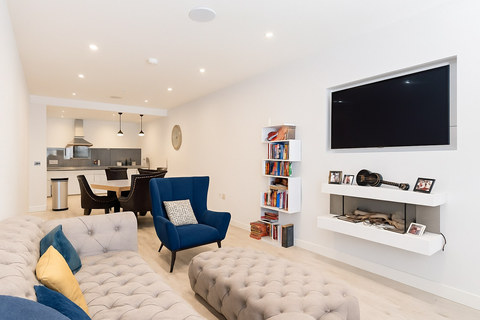 Spacious 2-Bed Apartment, St. Pauls Street, LS1, photograph 1