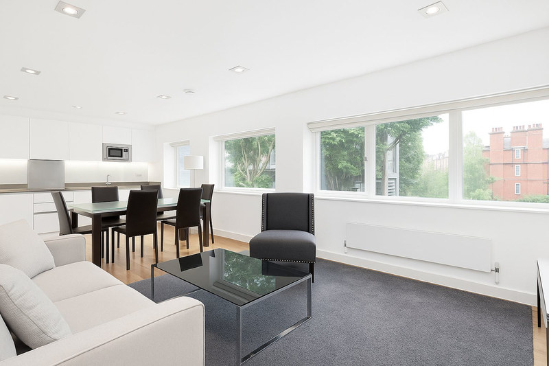 2-Bed Apartment, Fulham Road, SW3, photograph 1