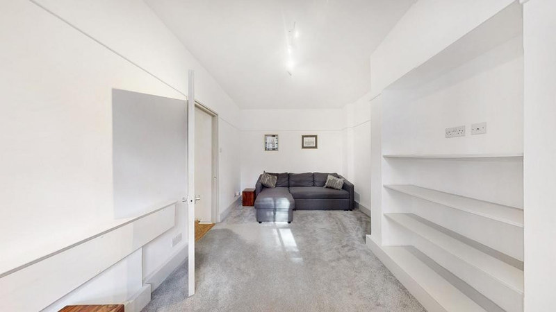 1-Bed Apartment, Cureton Street, SW1P, photograph 2