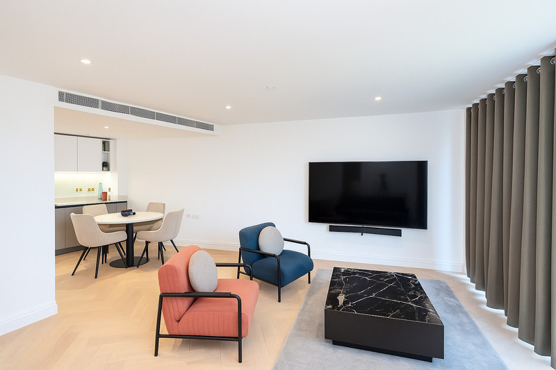 Serviced 2-Bed Apartment, Chelsea Creek, SW6, photograph 10