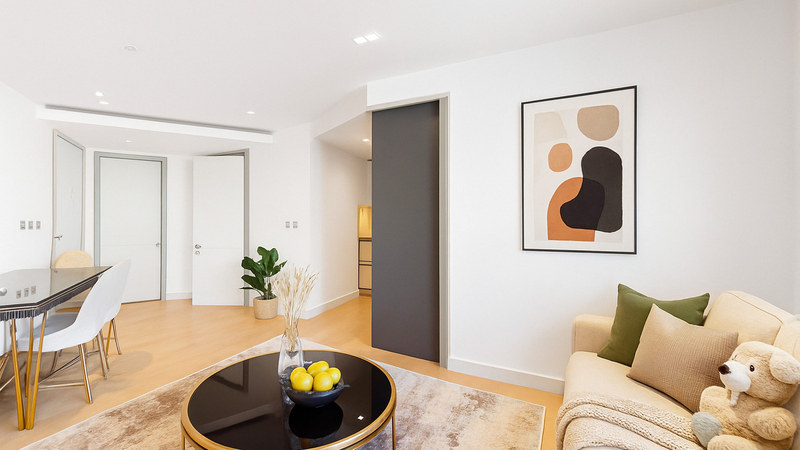 Contemporary 1-Bed Apartment, Edgware Road, W2, photograph 4