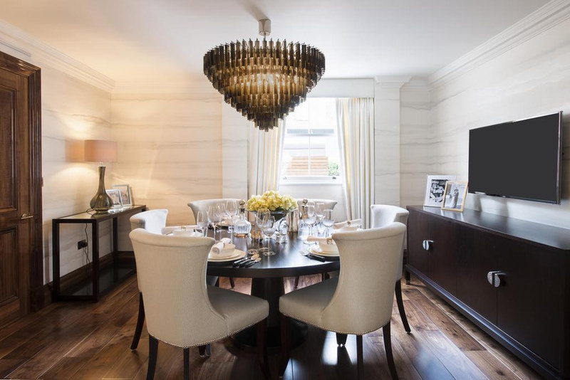 2-Bed Maisonette, Grosvenor Hill, W1K, photograph 5