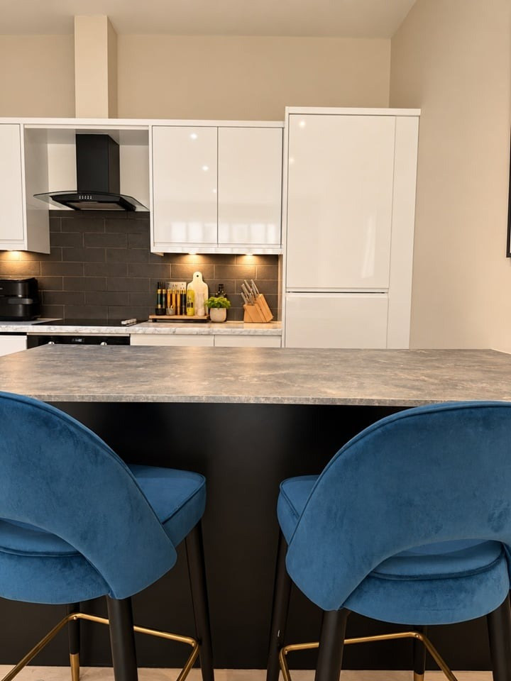 Serviced 1-Bed Apartment, Northampton, NN1, photograph 6
