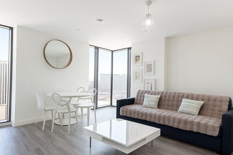 Spacious 2-Bed Apartment, Edgbaston, B16, photograph 1