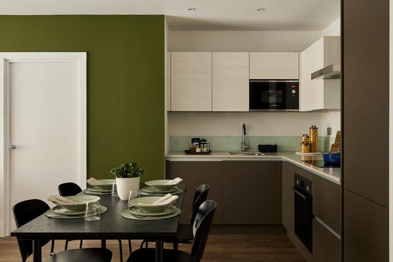 2-Bed Apartment, Vanguard Way, E17, photograph 3