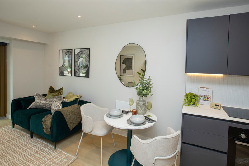 1-Bed Apartment, Weldale Street, RG1, photograph 2