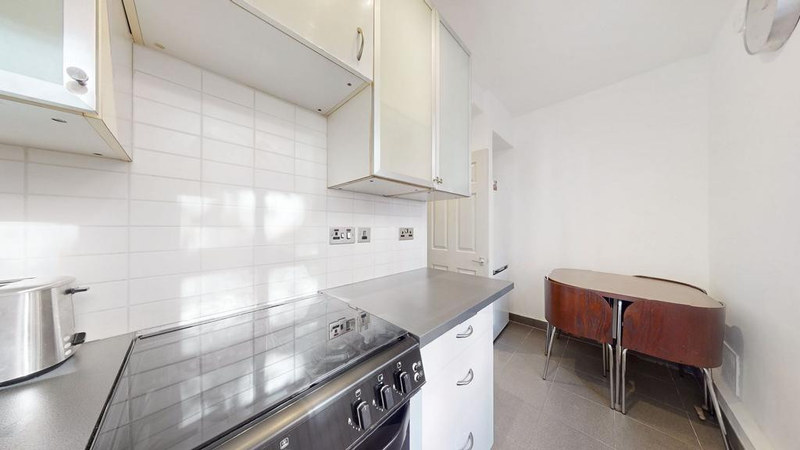 1-Bed Apartment, Cureton Street, SW1P, photograph 4