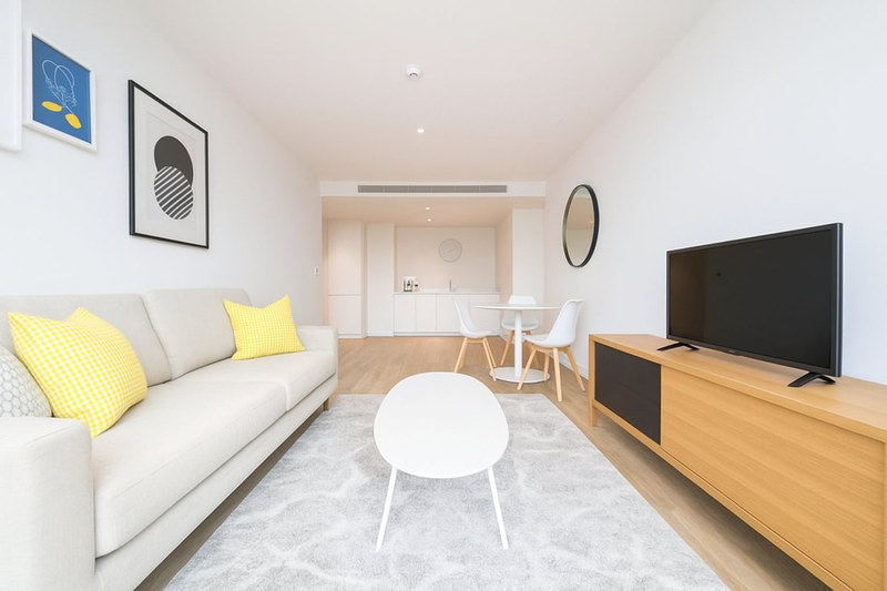 1-Bed Apartment, Three Colts Lane, E2, photograph 1