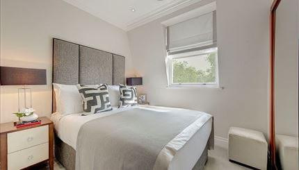 2-Bed Apartment, London, W2, photograph 3