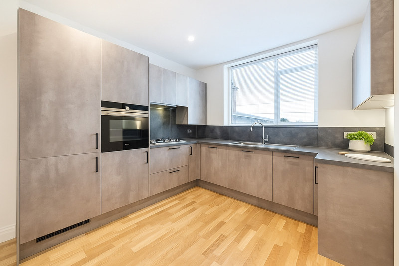 Serviced 2-Bed Apartment, King’s Road, Chelsea, SW3, photograph 3