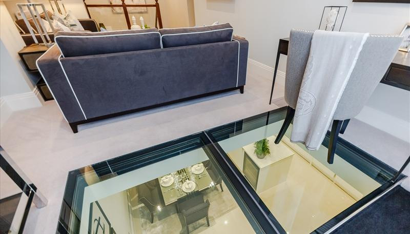 2-Bed Apartment, London, W6, photograph 4