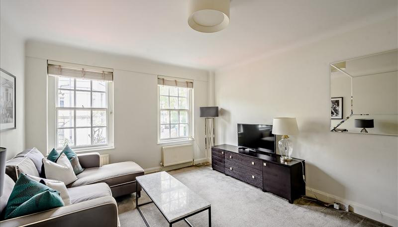 2-Bed Apartment, London, SW3, photograph 3