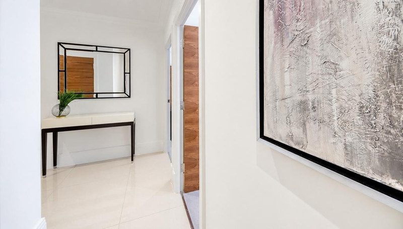 2-Bed Apartment, London, W6, photograph 6