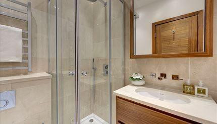 2-Bed Apartment, London, W2, photograph 4