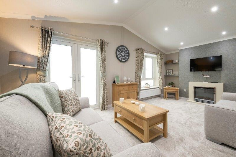 Serviced 2-Bed Apartment, Hope Valley, S33, photograph 3