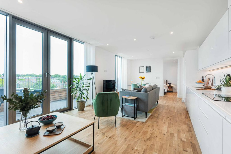 2-Bed Apartment, Queens Road, RG1, photograph 2