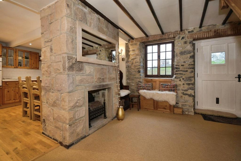 Serviced 2-Bed Apartment, Bakewell, DE45, photograph 5