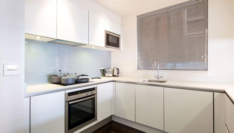 2-Bed Apartment, Green Street, W1K, photograph 6