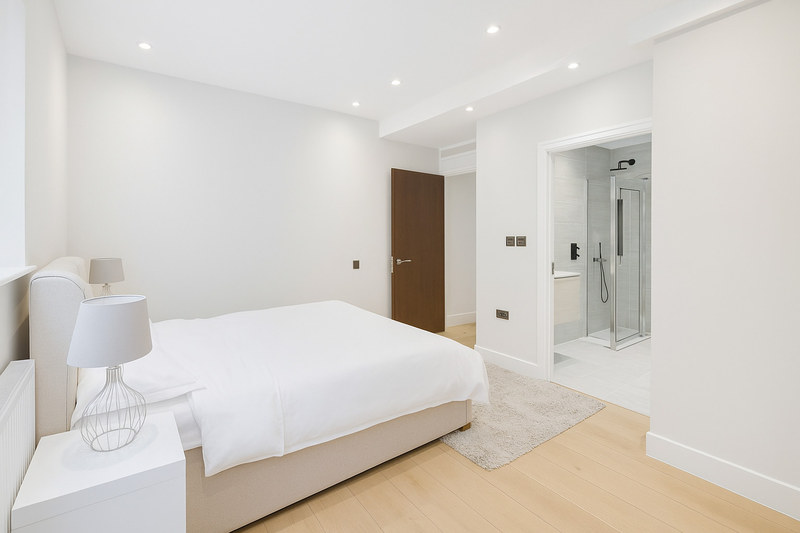 Serviced 3-Bed Apartment, Mayfair, SW1Y, photograph 6