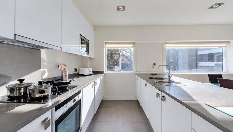 2-Bed Apartment, Fulham Road, SW3, photograph 5