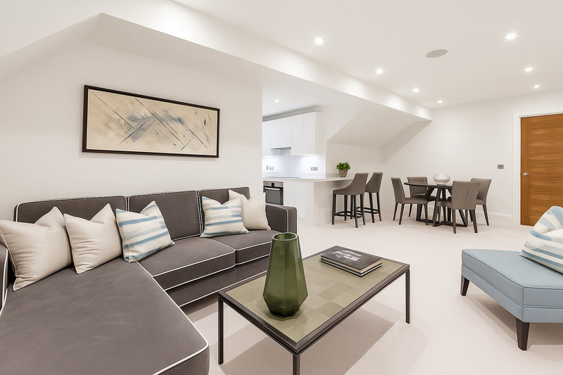 2-Bed Apartment, London, W6, photograph 1