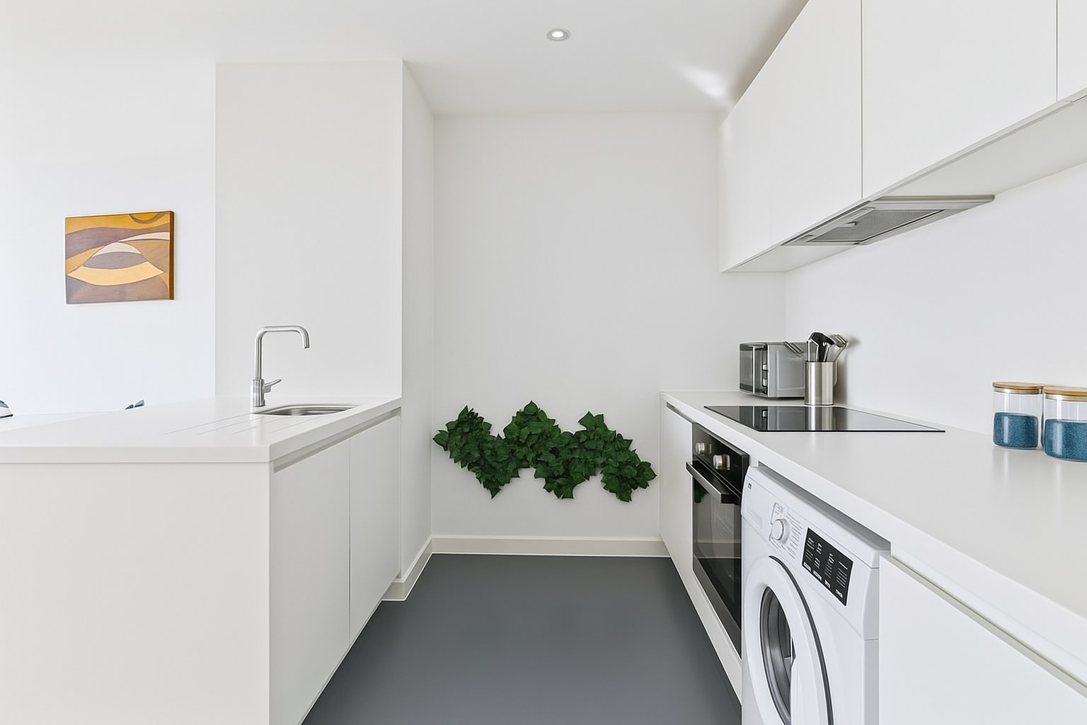 Bright 1-Bed Apartment, City Centre, B2, photograph 2
