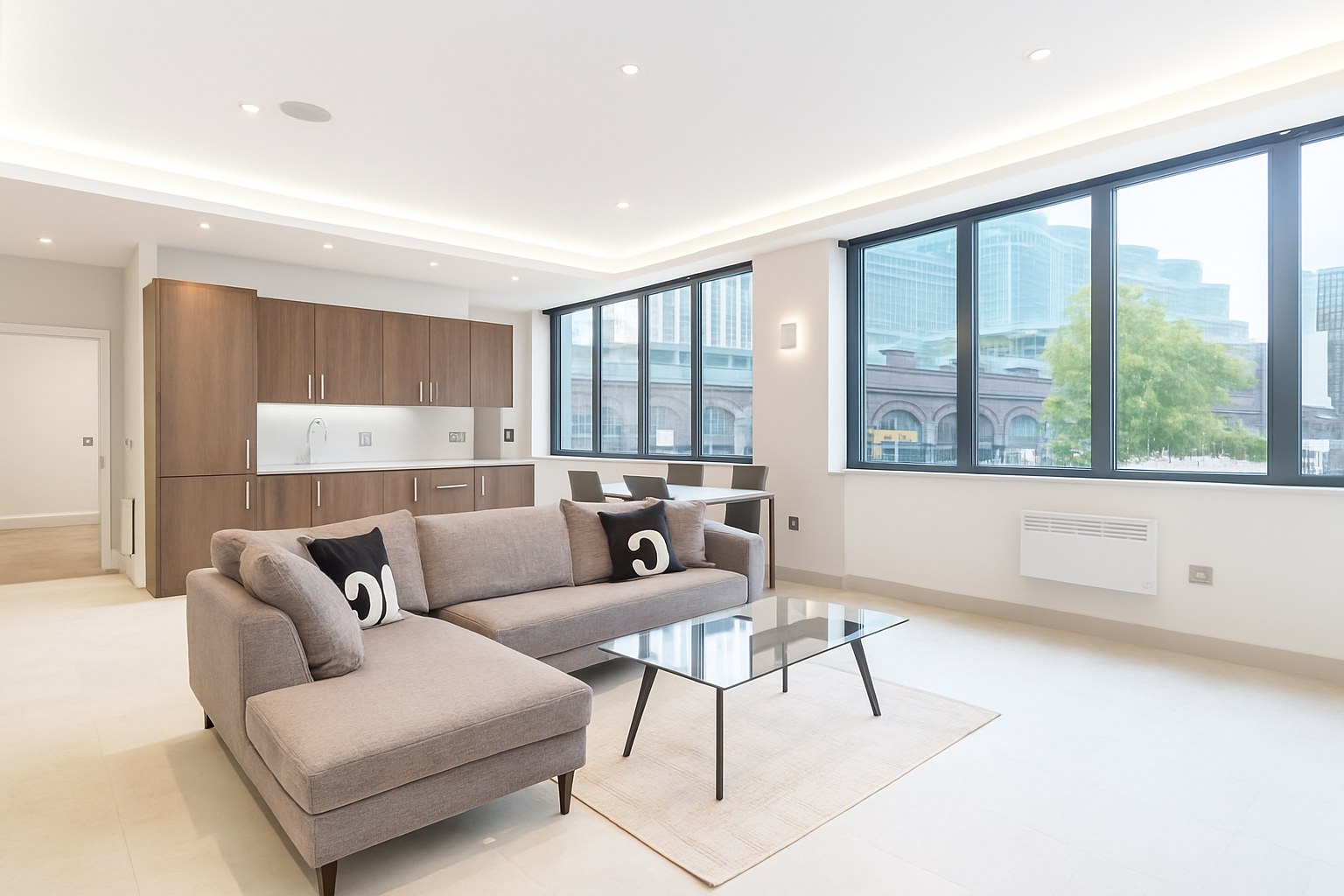 Spacious 2-Bed Apartment, Jewellery Quarter, B3