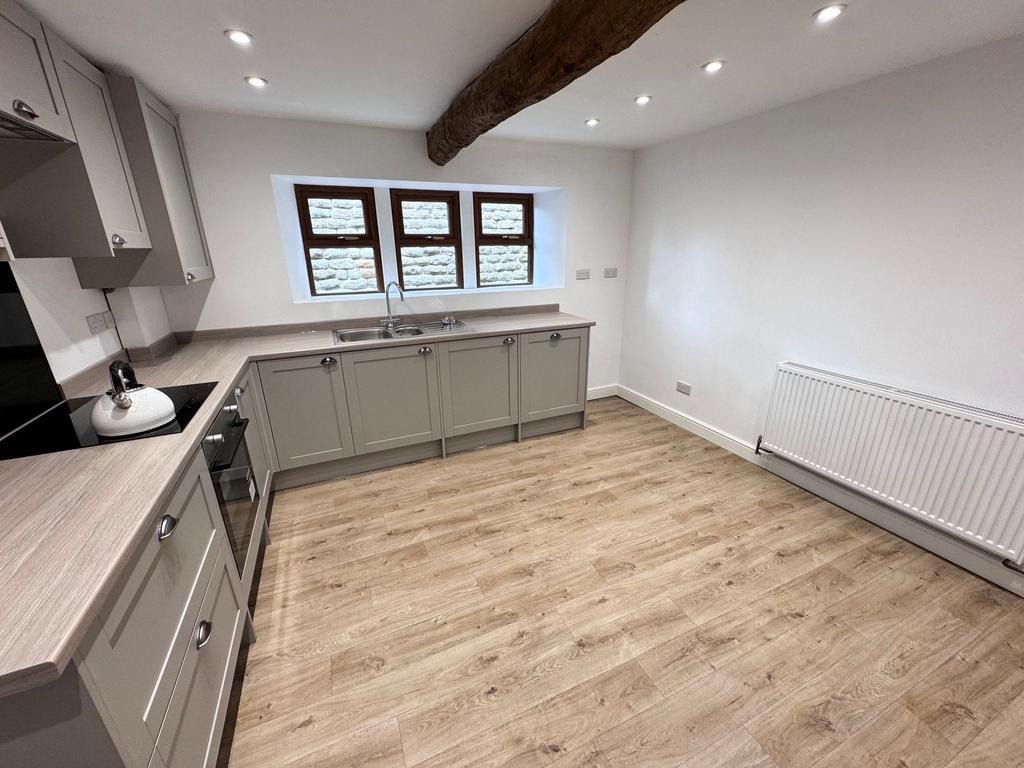 Serviced 2-Bed Apartment, Buxton, SK17