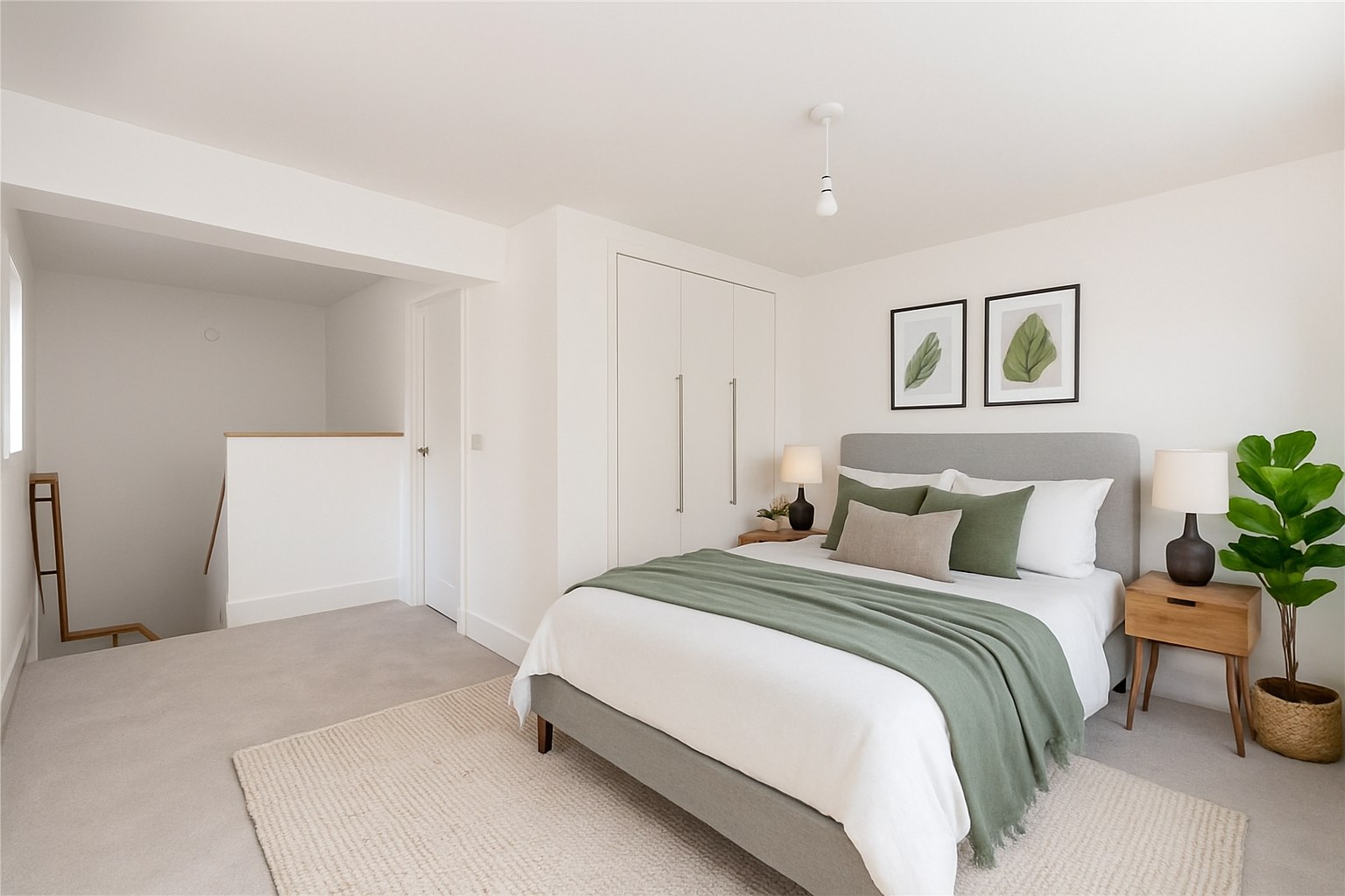 Modern 1-Bed Apartment, Viewforth, EH10, photograph 4