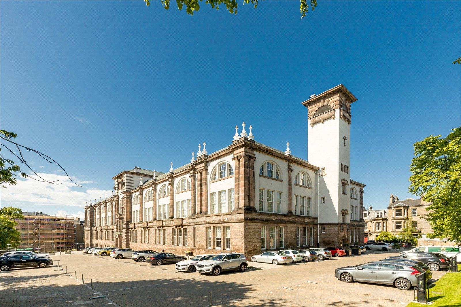 Modern 1-Bed Apartment, Viewforth, EH10, photograph 6