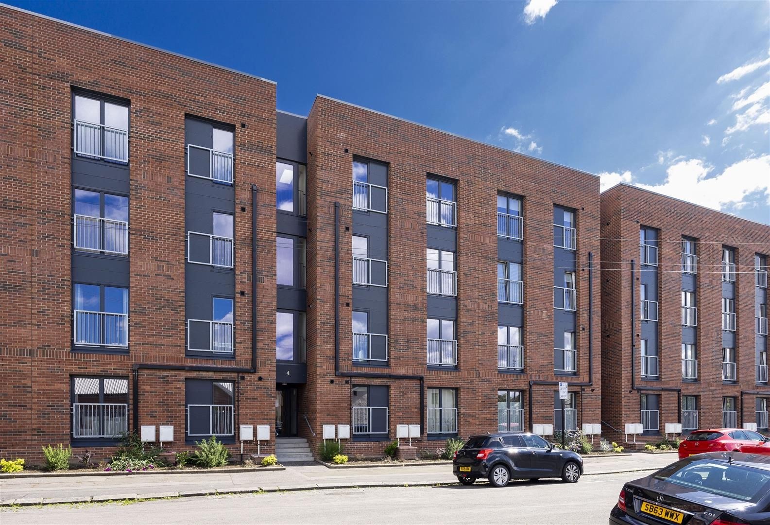 Spacious 2-Bed Apartment, Botanics, G20, photograph 6