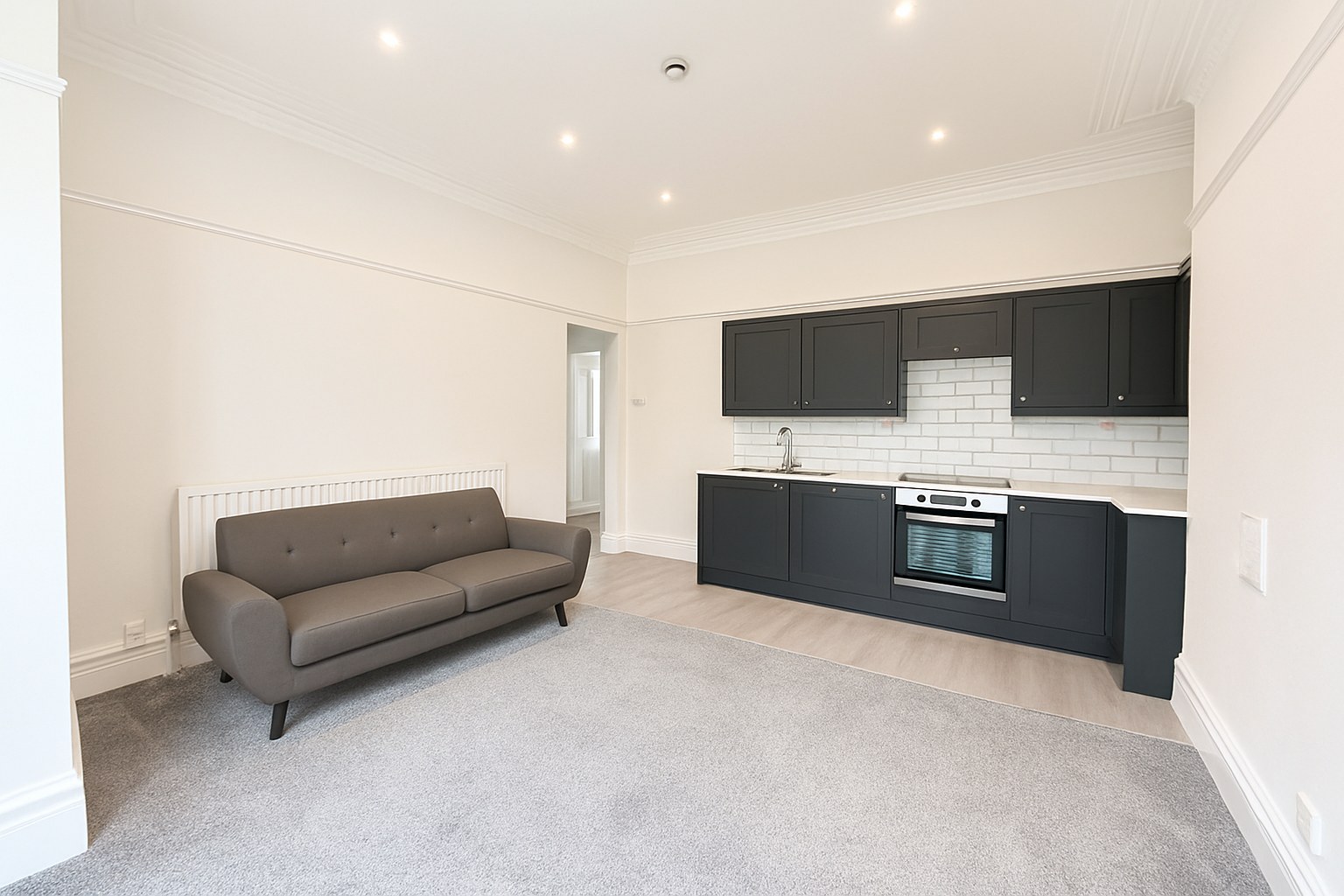 Spacious 2-Bed Apartment, Oakwood Avenue, LS8