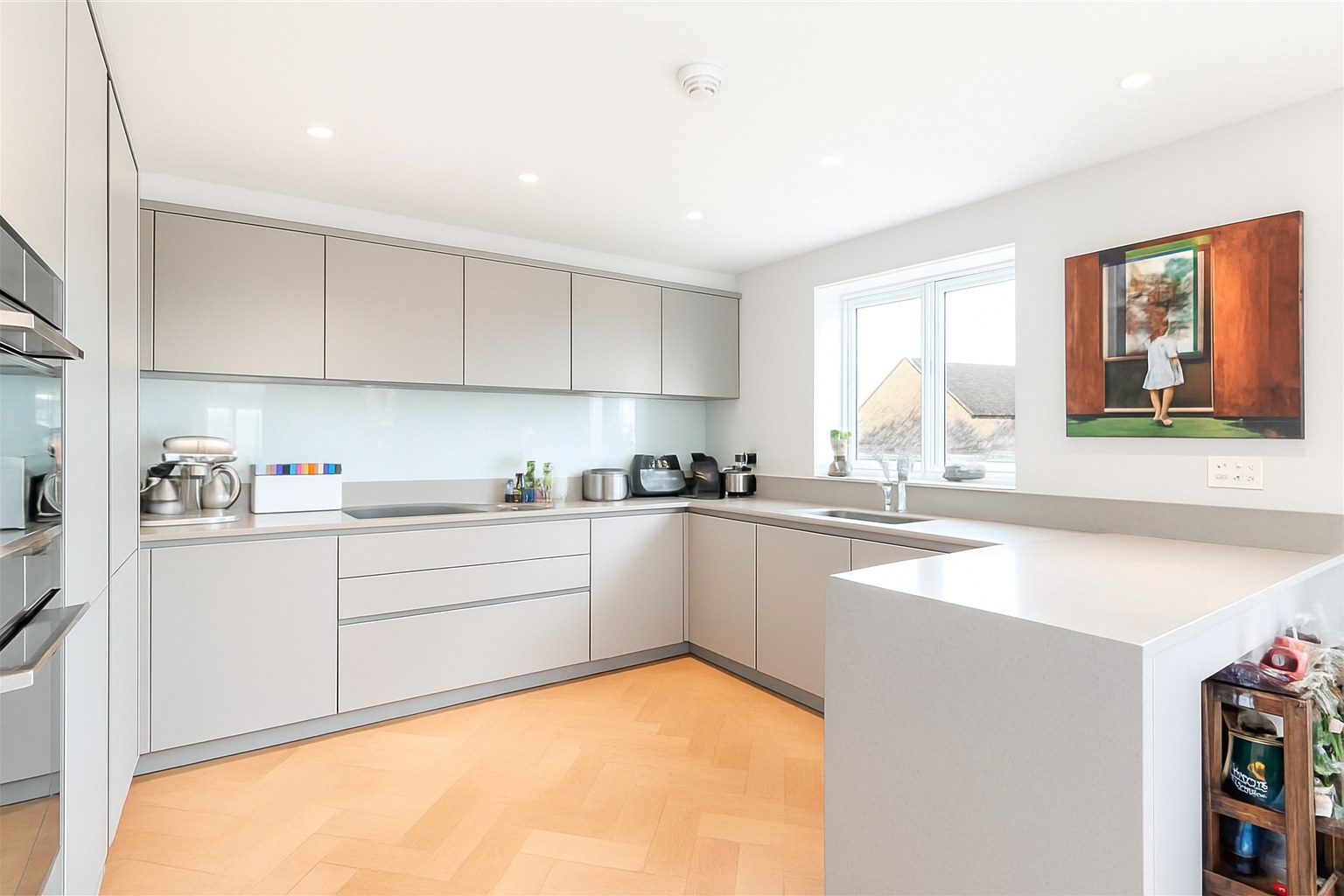 Spacious 3-Bed Apartment, Wigton Lane, LS17, photograph 2