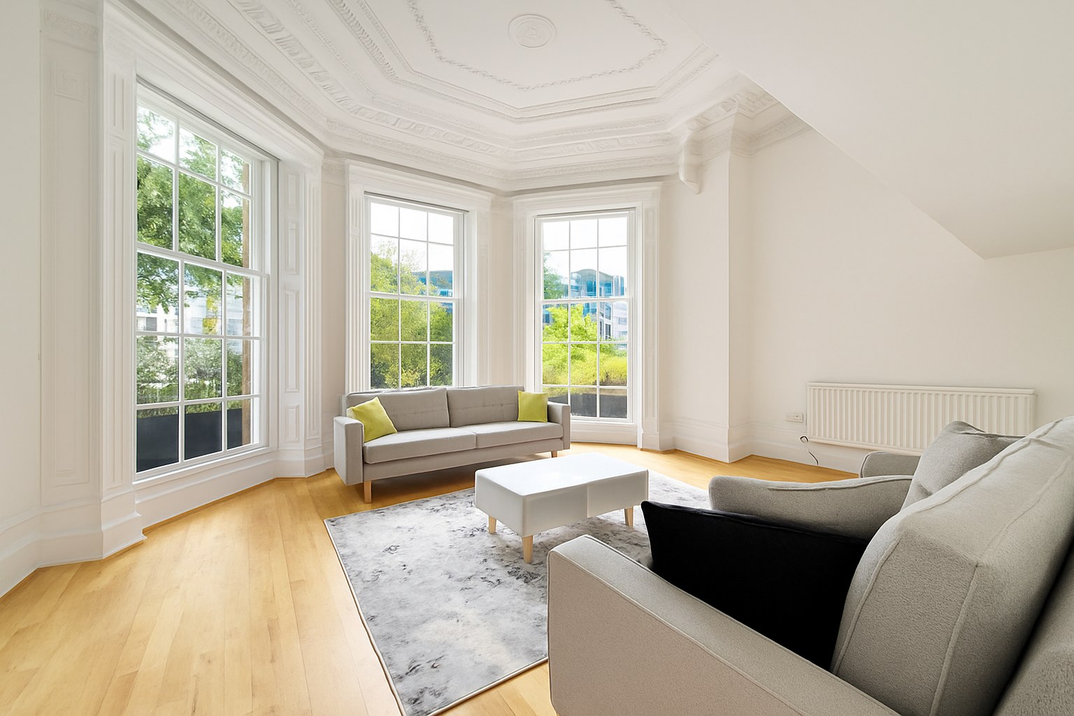 Spacious 2-Bed Apartment, Ullet Road, L17